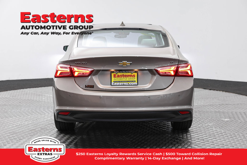 Used 2024 Chevrolet Malibu LT FWD image 7
