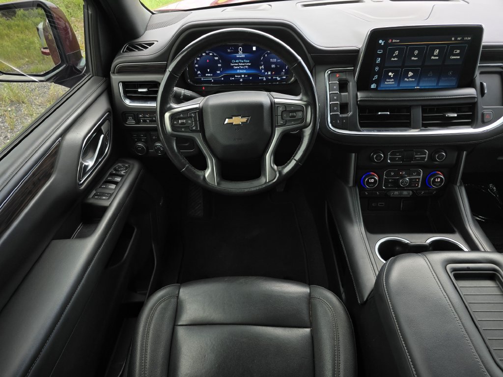 Certified 2022 Chevrolet Suburban LT w/ LT Signature Plus Package AWD/4WD image 20