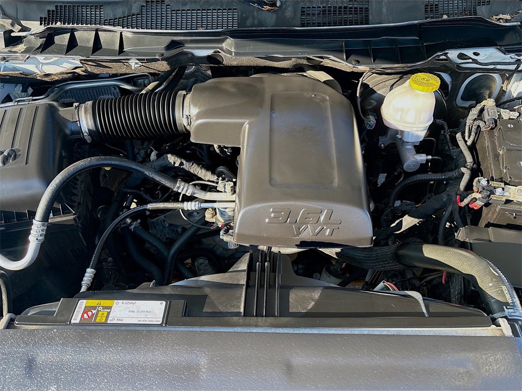 Used 2019 RAM 1500 Classic Warlock image 27