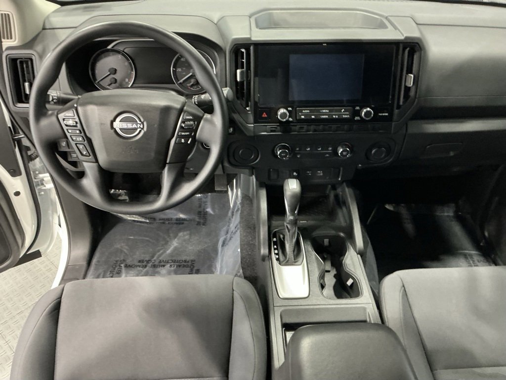 Used 2025 Nissan Frontier S w/ S Utility Package image 15