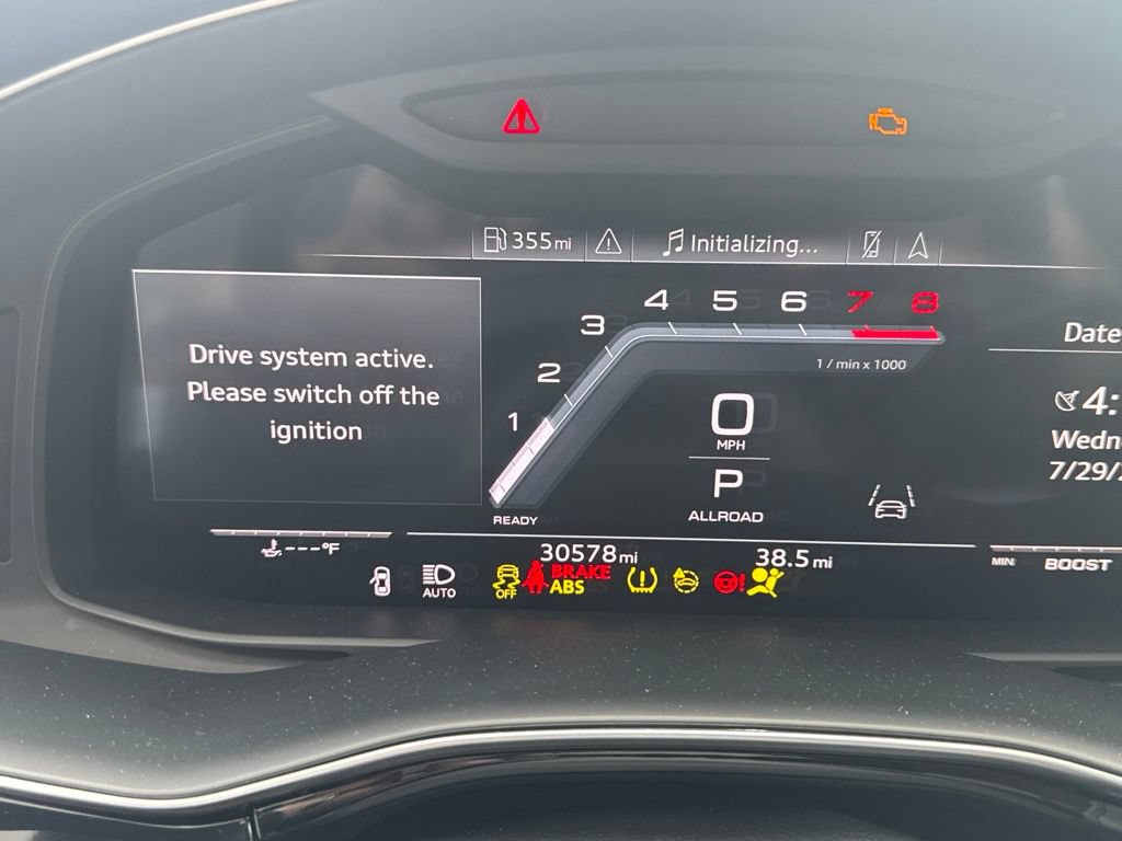 Certified 2023 Audi SQ8 Premium Plus w/ Executive Package AWD/4WD image 10