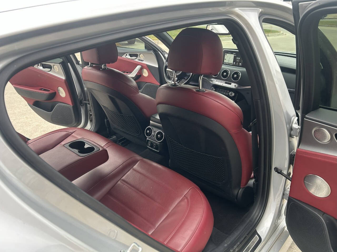 Used 2018 Kia Stinger GT2 image 35