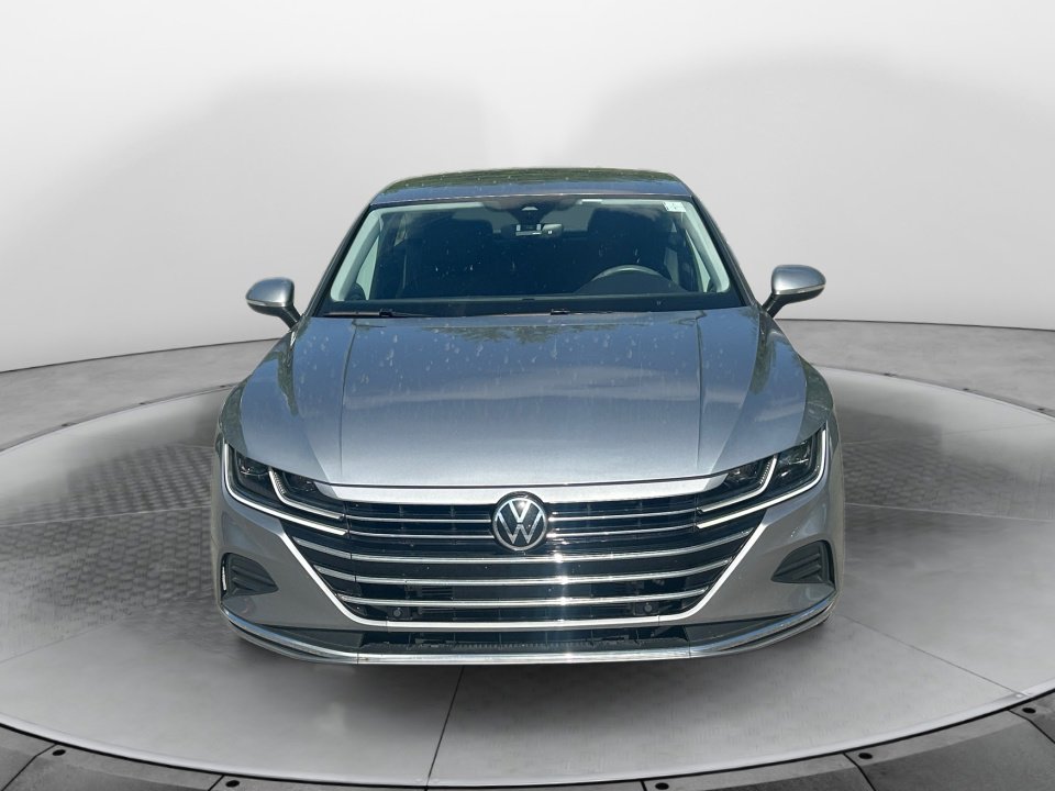 Used 2021 Volkswagen Arteon SE FWD image 2