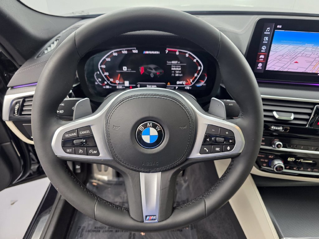 Used 2021 BMW M550i xDrive w/ Premium Package AWD/4WD image 18