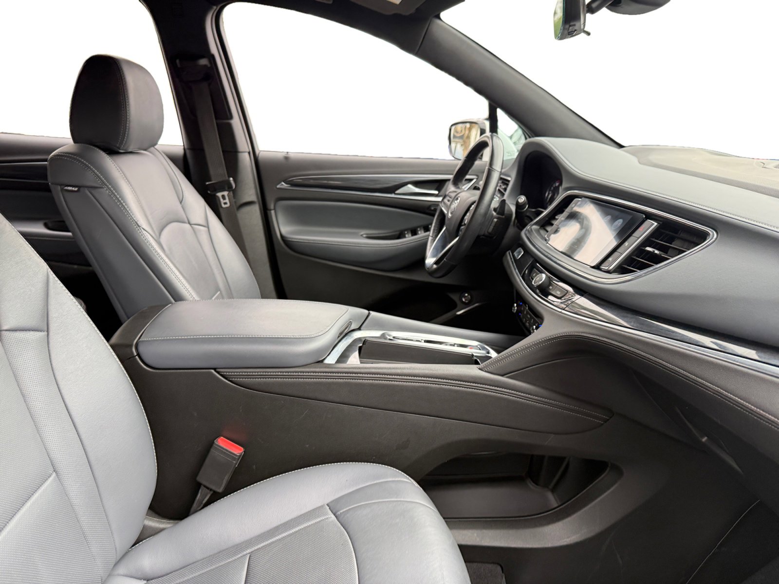 Used 2024 Buick Enclave Premium image 14