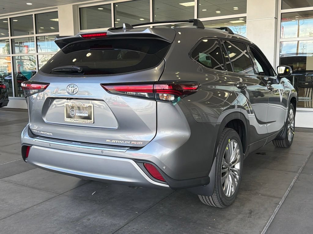 New 2026 Toyota Highlander Platinum AWD/4WD image 13