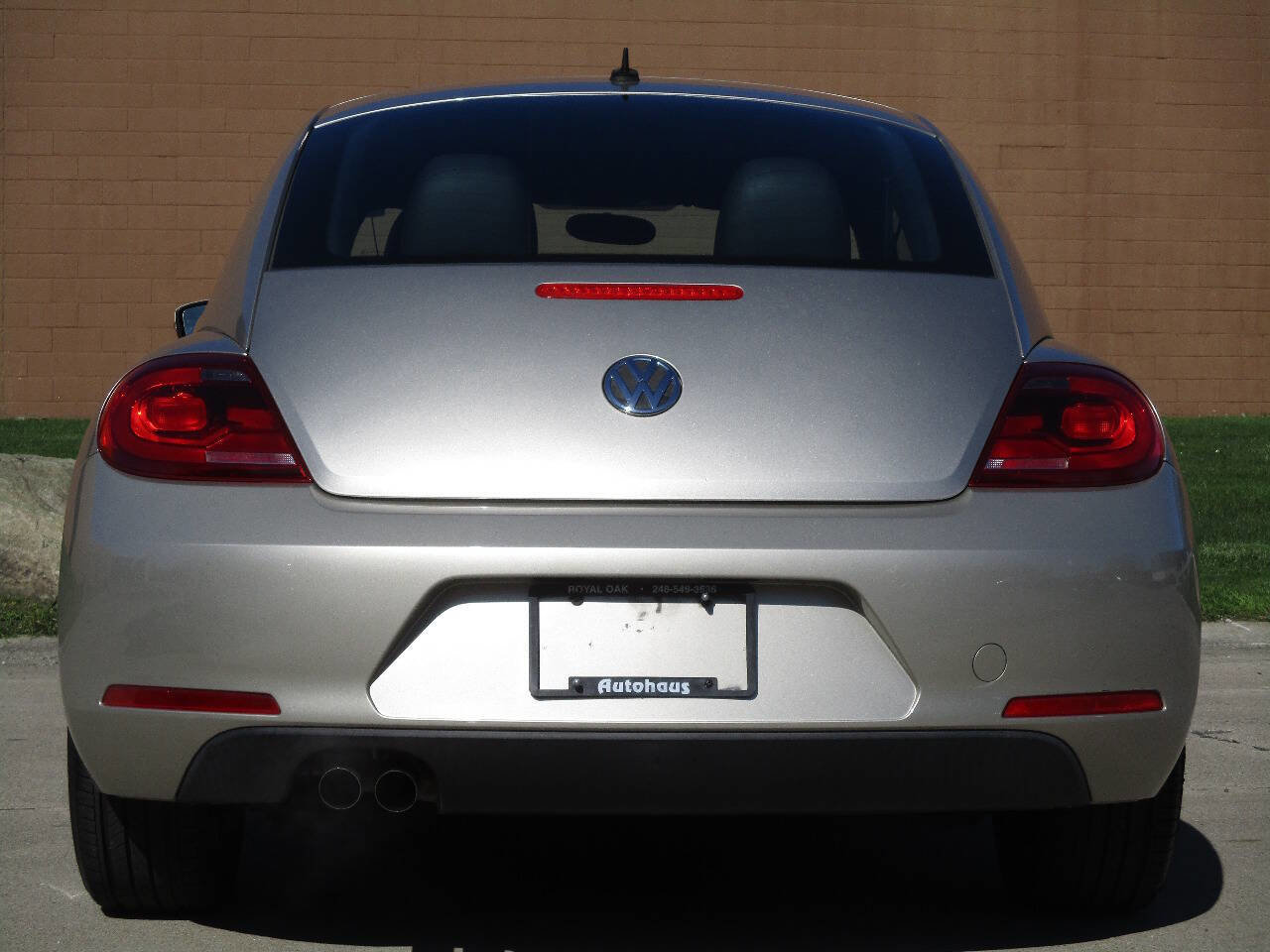 Used 2012 Volkswagen Beetle 2.5 FWD image 70
