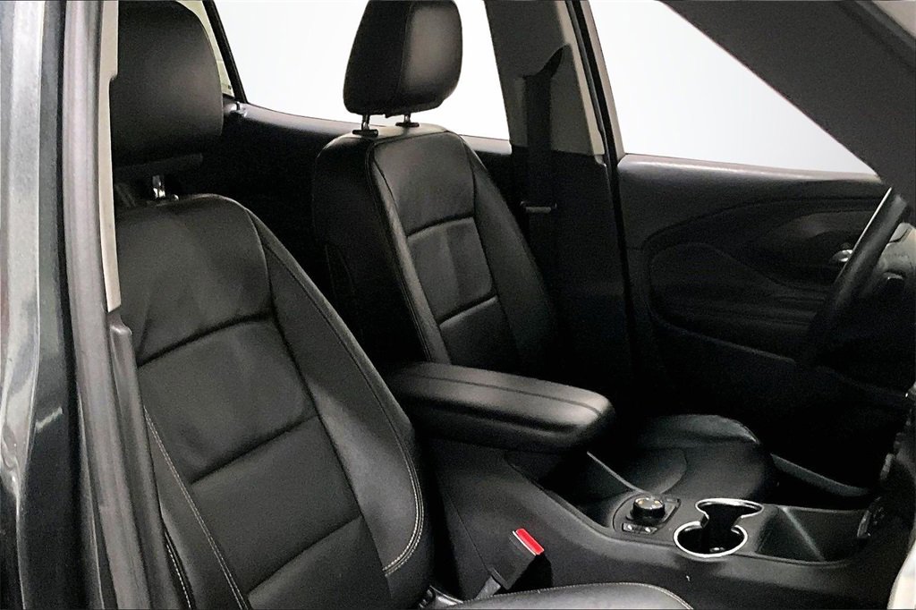 Used 2020 GMC Terrain SLT image 28