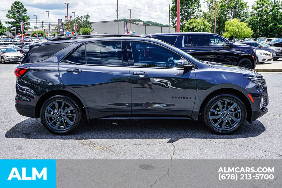 Used 2022 Chevrolet Equinox RS w/ RS Leather Package FWD image 9
