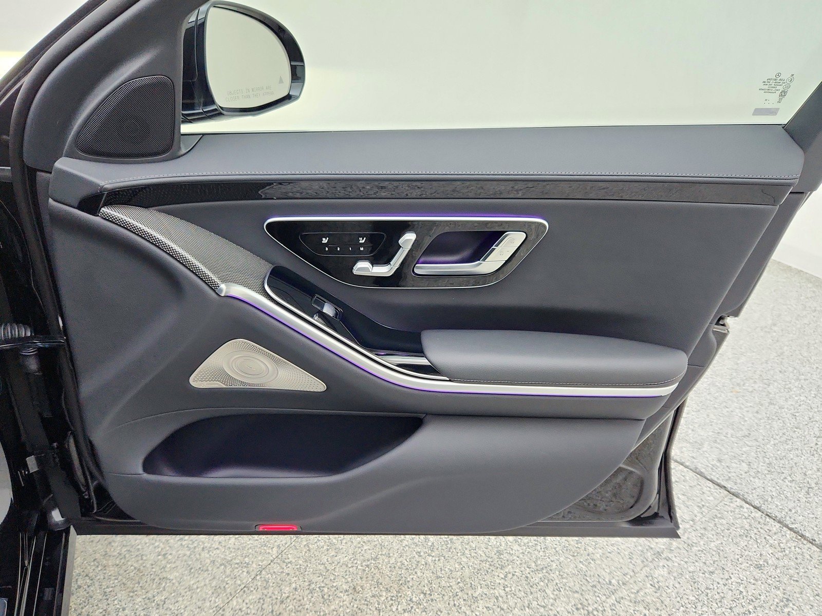 Certified 2026 Mercedes-Benz S 500 4MATIC image 31