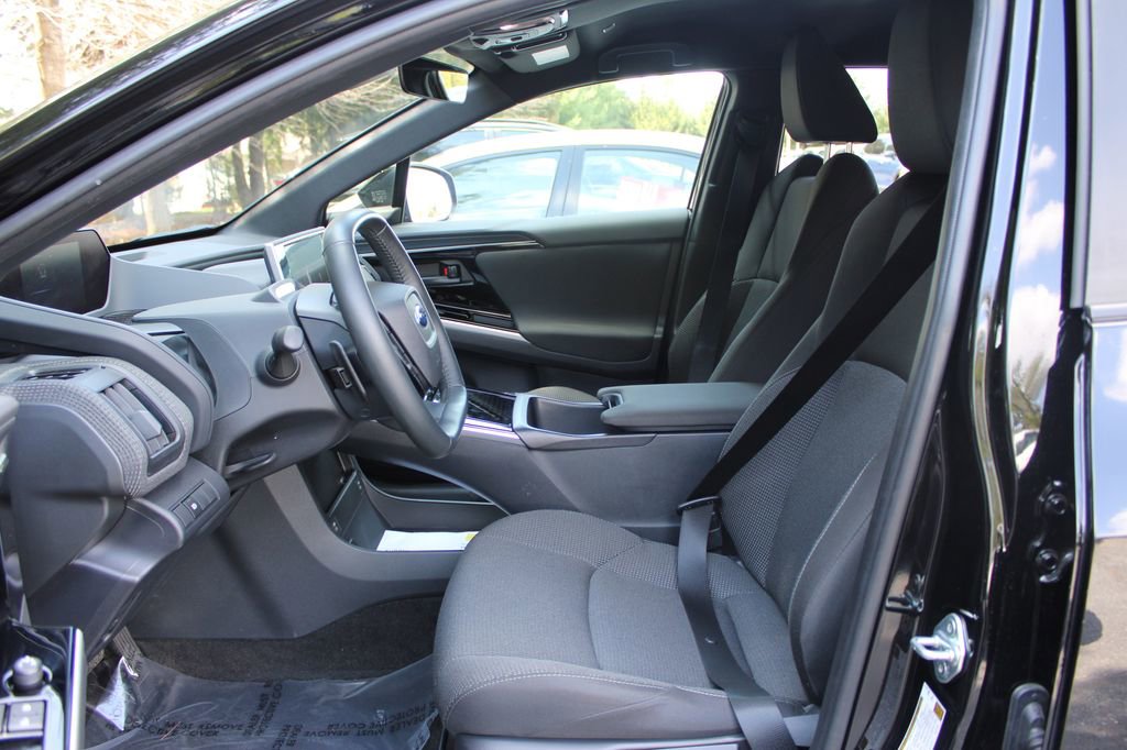 Used 2024 Subaru Solterra Premium image 11