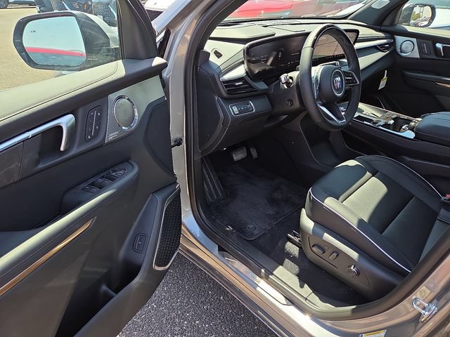 New 2026 Buick Enclave Avenir w/ Super Cruise Package FWD image 10