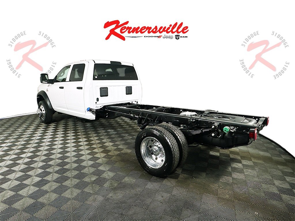 New 2026 RAM 5500 Tradesman w/ Chrome Appearance Group image 5
