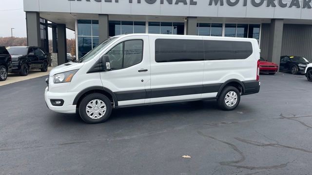Used 2023 Ford Transit 350 XLT image 2