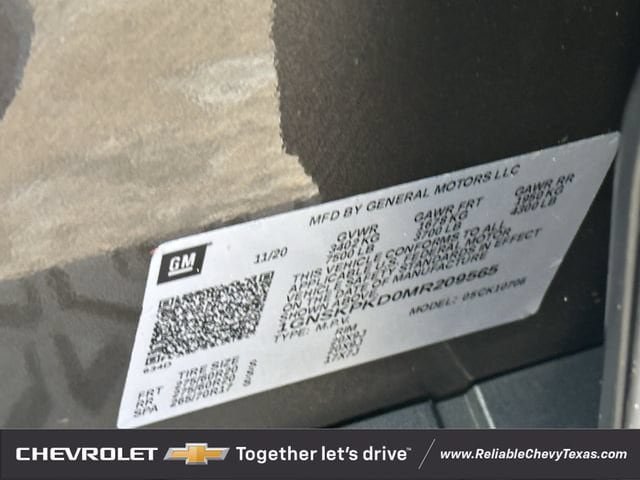 Used 2021 Chevrolet Tahoe Z71 w/ Luxury Package AWD/4WD image 11