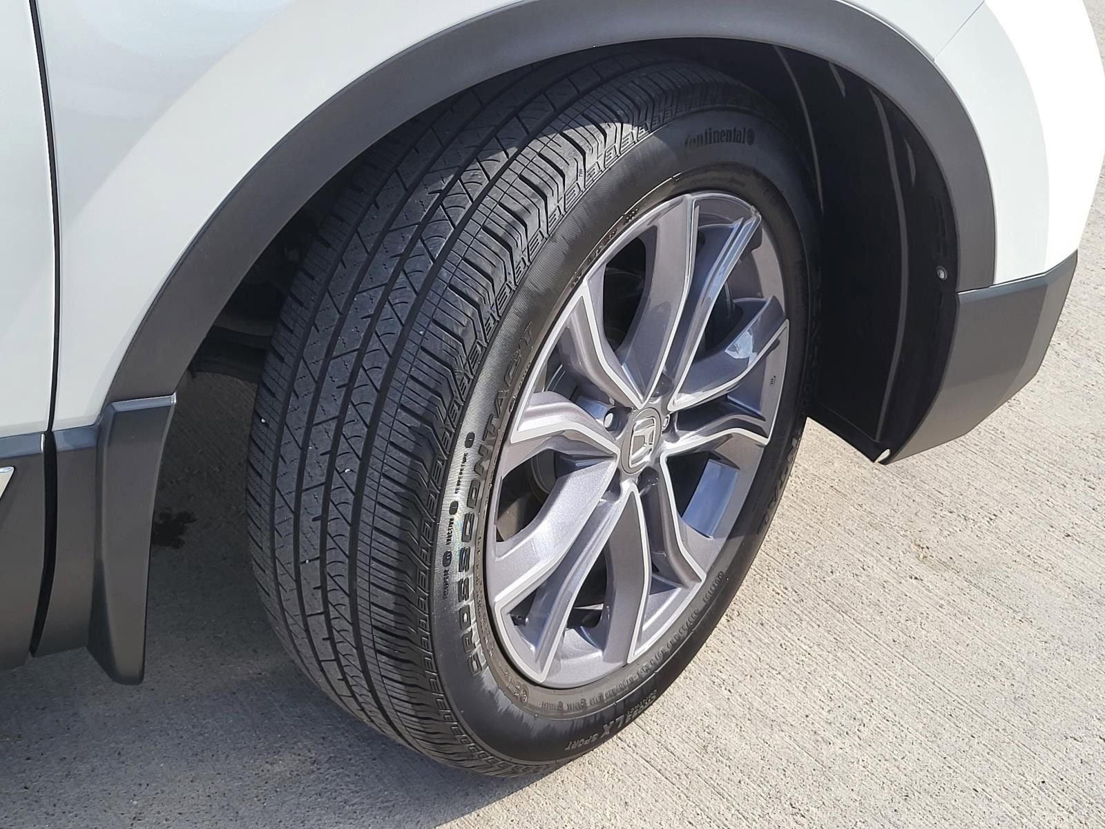 Used 2020 Honda CR-V Touring image 6