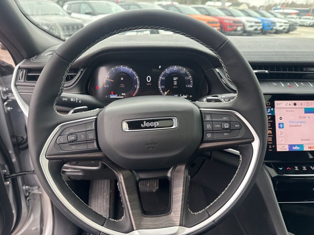 New 2026 Jeep Grand Cherokee Laredo image 10