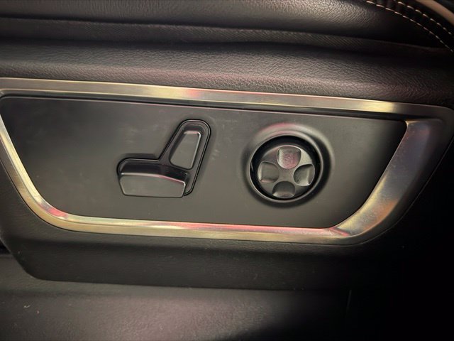 Used 2019 RAM 1500 Limited AWD/4WD image 19