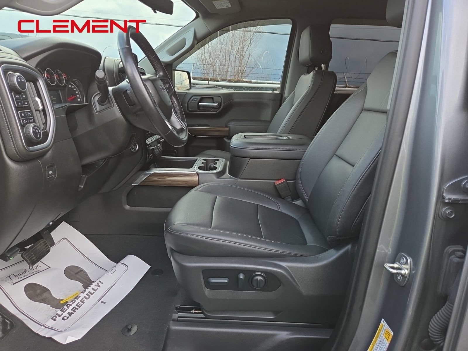 Used 2022 Chevrolet Silverado 1500 LT Trail Boss w/ LT Trail Boss Premium Package AWD/4WD image 4