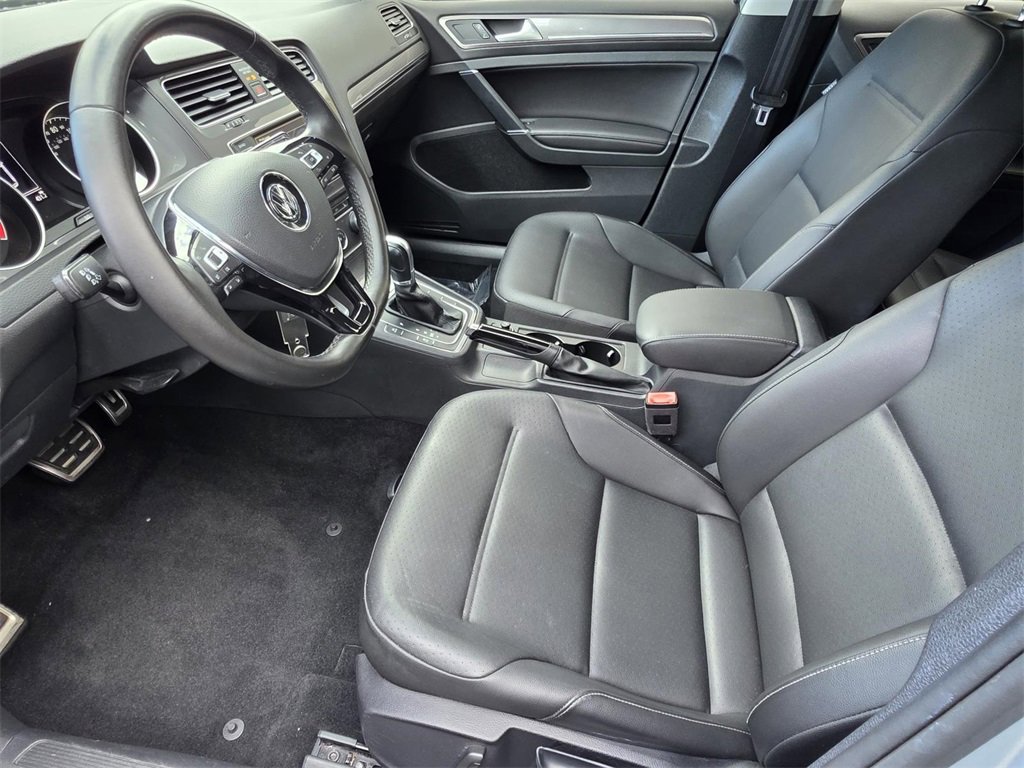 Used 2017 Volkswagen Golf Alltrack SE image 8