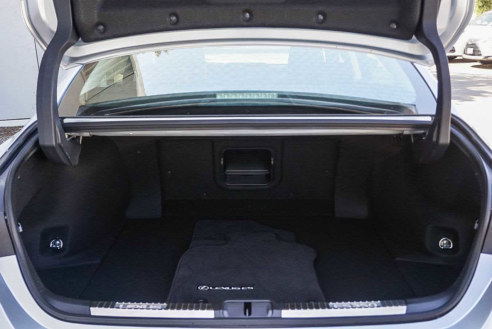 Used 2025 Lexus ES 350 FWD image 43