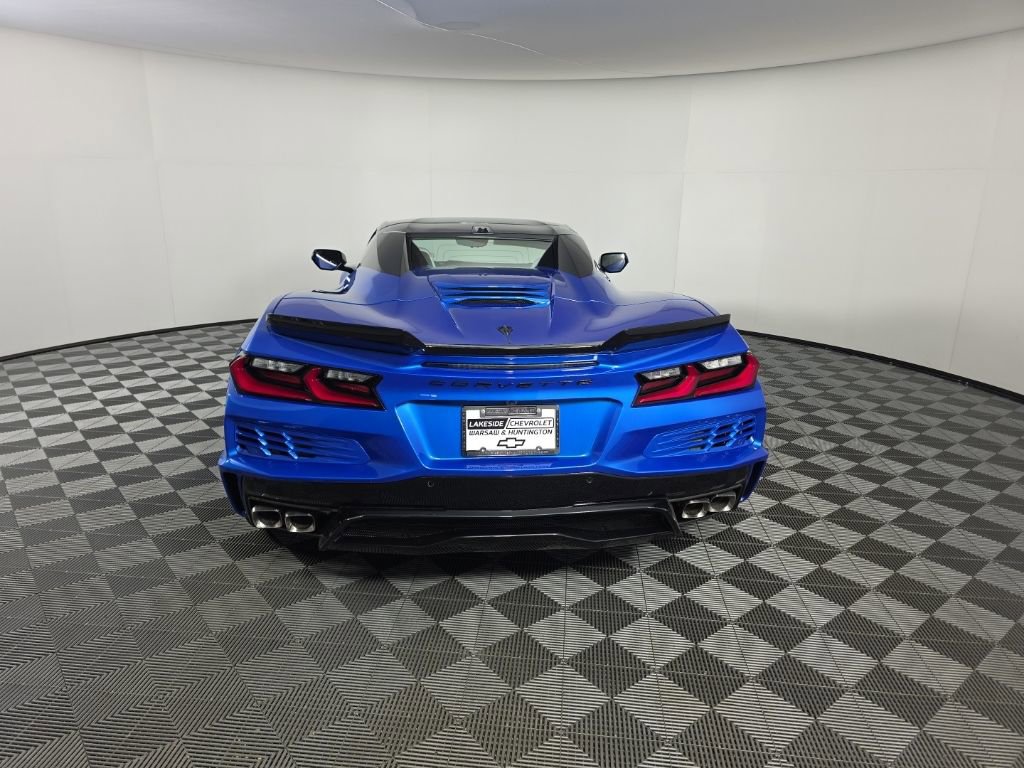 New 2026 Chevrolet Corvette E-Ray image 4