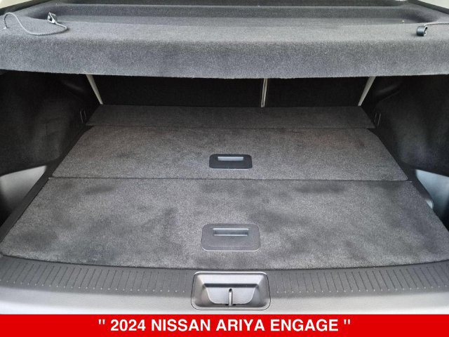 Used 2024 Nissan Ariya AWD image 33
