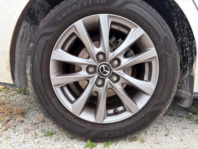 Used 2021 MAZDA MAZDA3 s FWD image 9