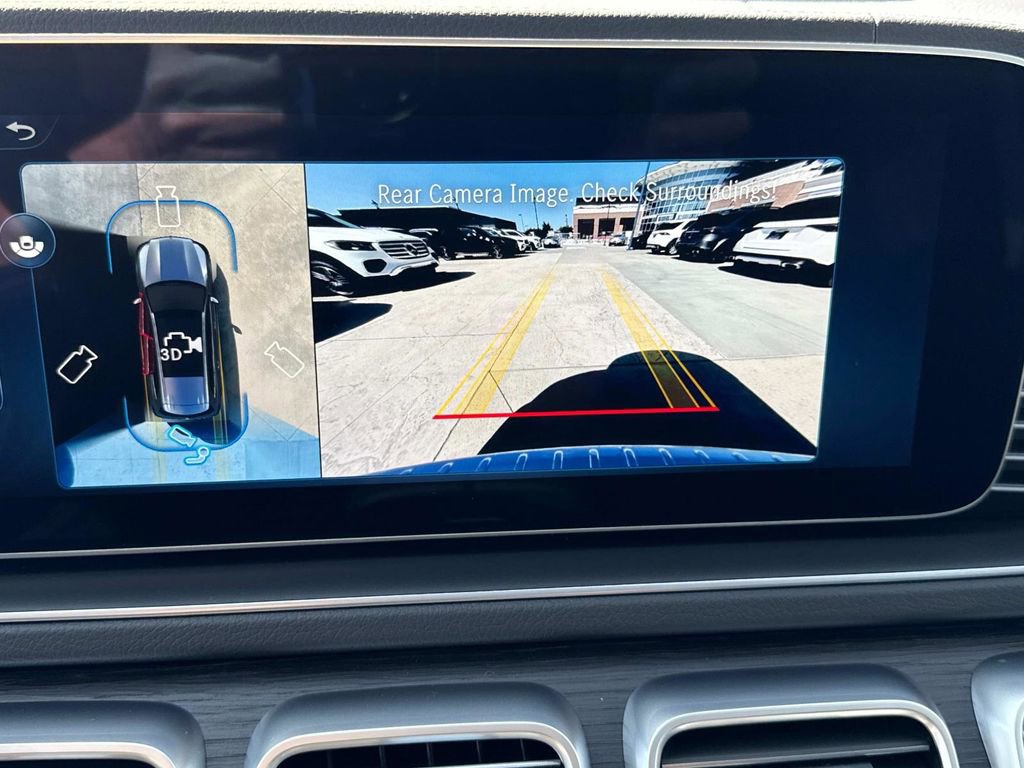 New 2026 Mercedes-Benz GLS 450 4MATIC image 23