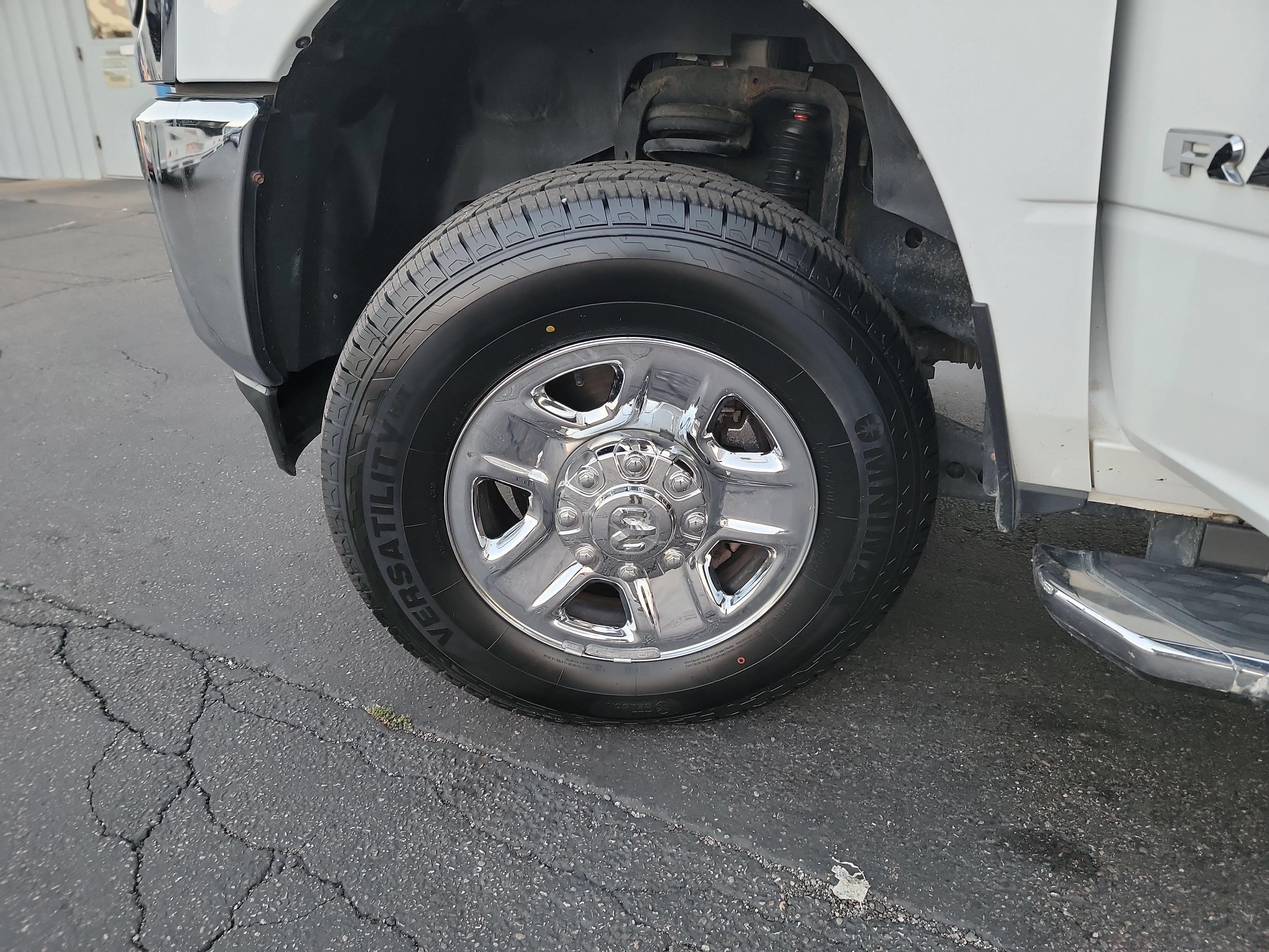 Used 2021 RAM 2500 Big Horn AWD/4WD image 29