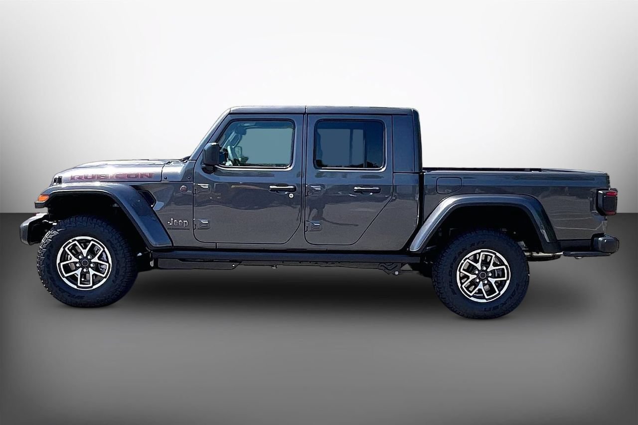 New 2026 Jeep Gladiator Rubicon w/ Steel Power Dome Hood Package AWD/4WD image 5