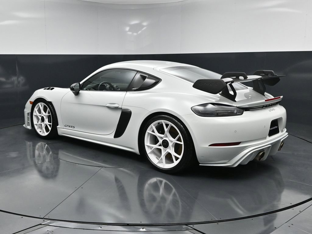 Certified 2024 Porsche 718 Cayman GT4 RS RWD image 3