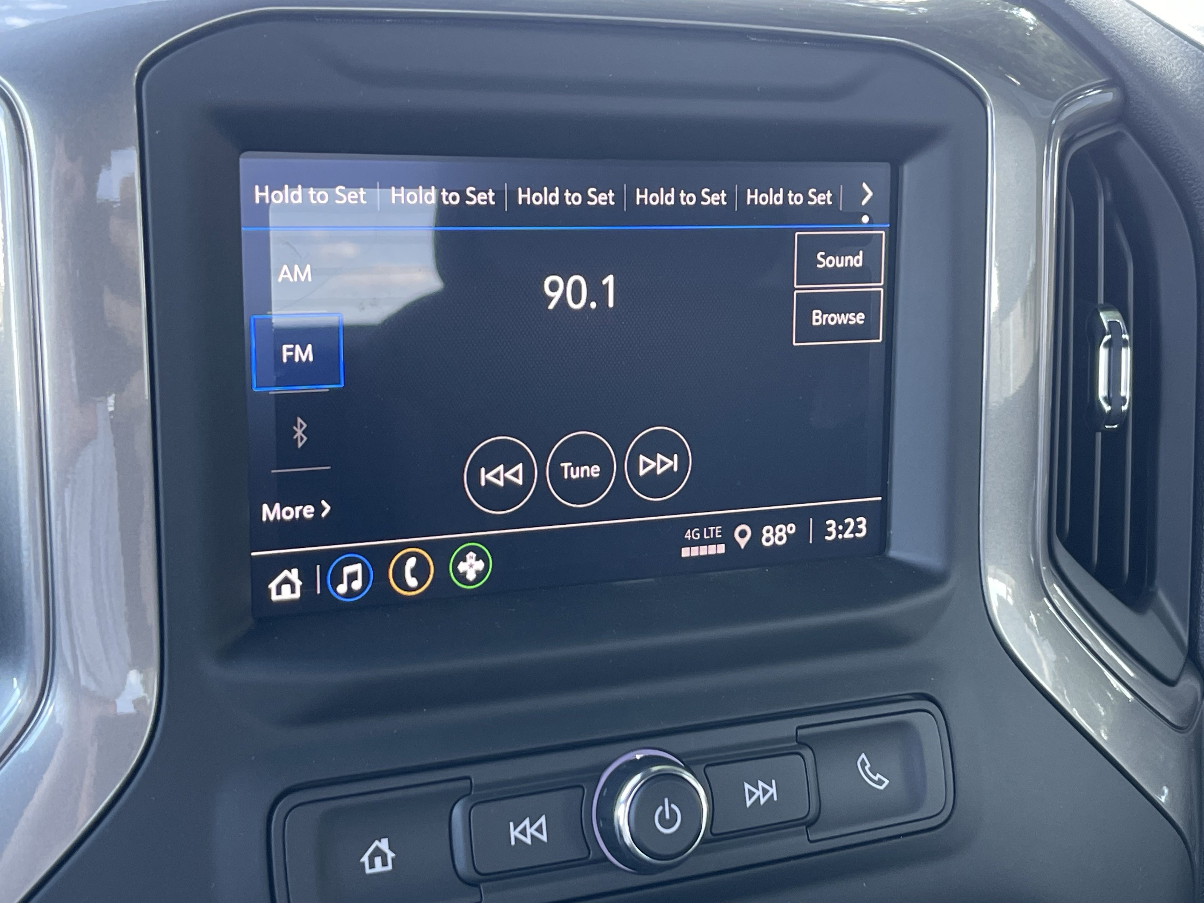 New 2026 Chevrolet Silverado 1500 W/T w/ WT Value Package image 18