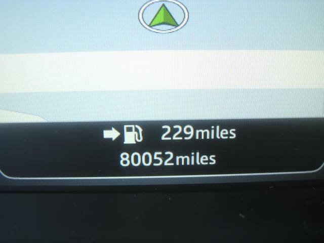 Used 2017 Jaguar XJ image 38