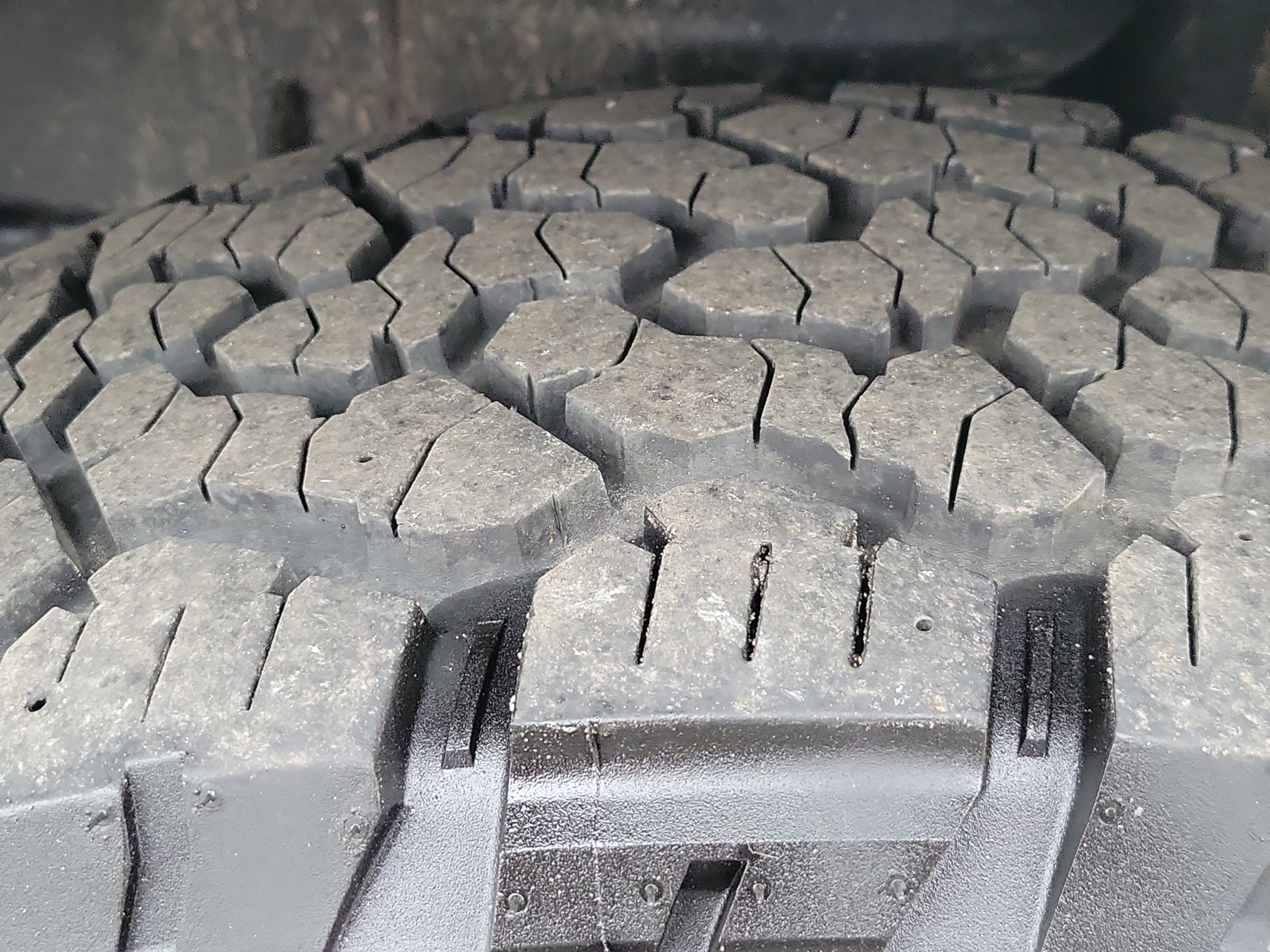 Used 2018 Jeep Wrangler Unlimited Sahara image 13