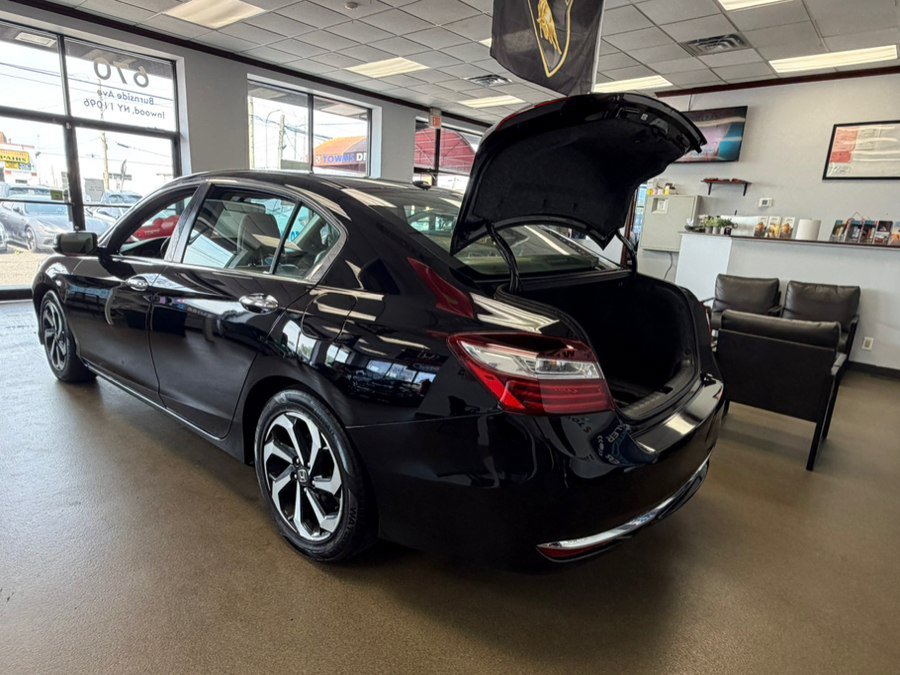 Used 2017 Honda Accord EX-L image 34