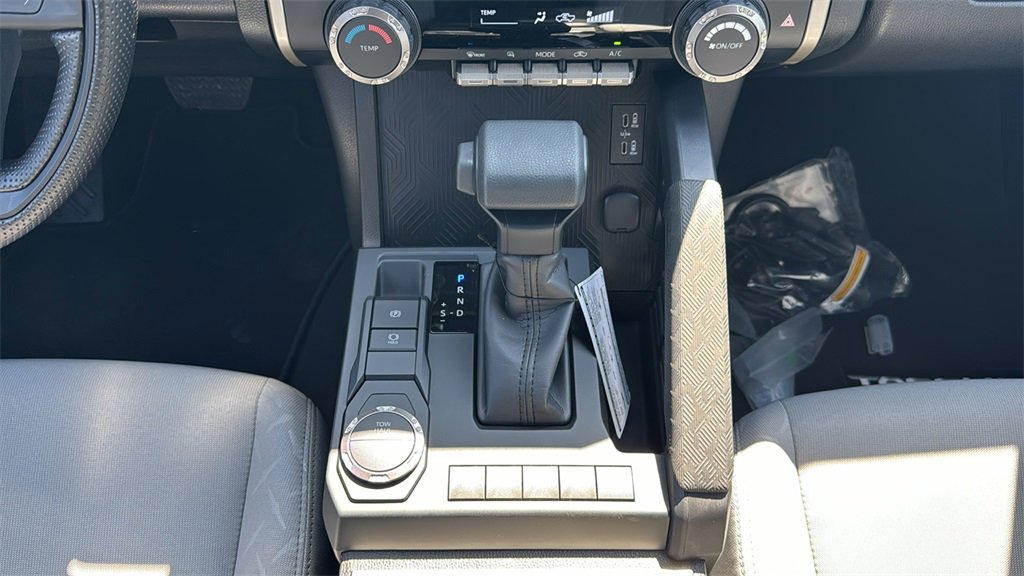 New 2025 Toyota Tacoma SR5 image 31