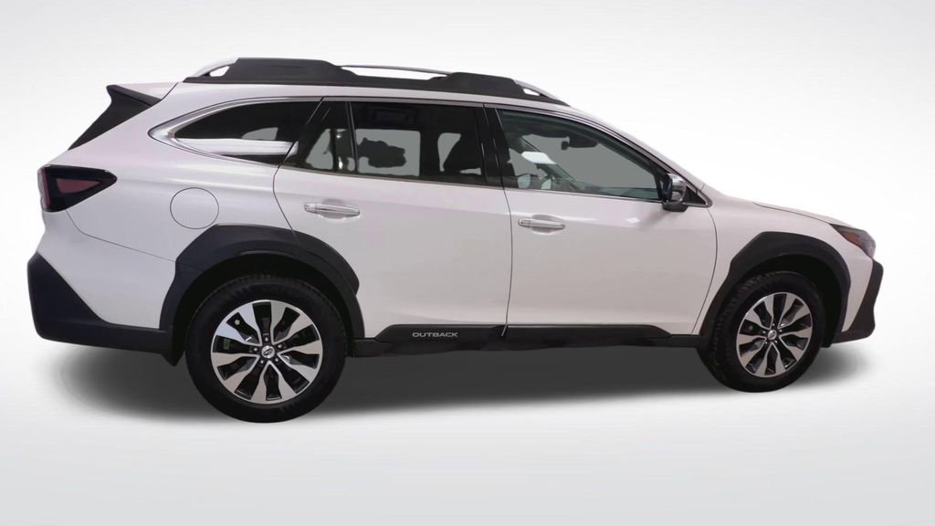 Used 2024 Subaru Outback Touring XT image 8
