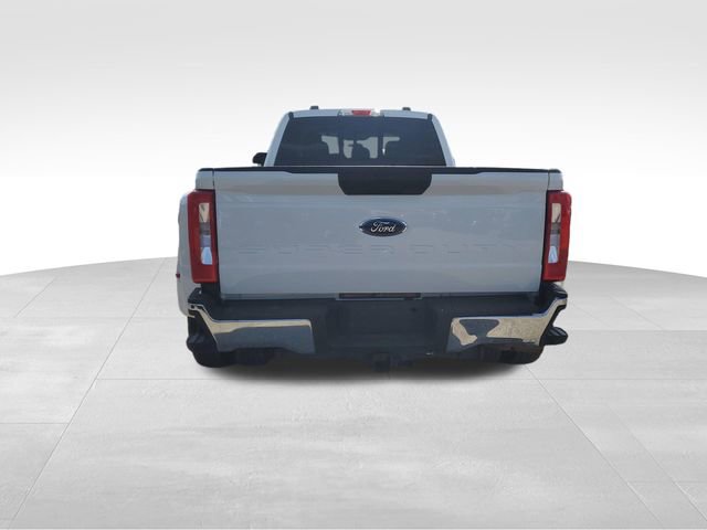 Used 2023 Ford F350 XL w/ XL Driver Assist Package RWD image 5