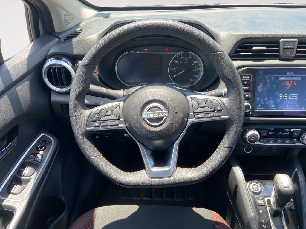 Used 2024 Nissan Versa SR FWD image 12
