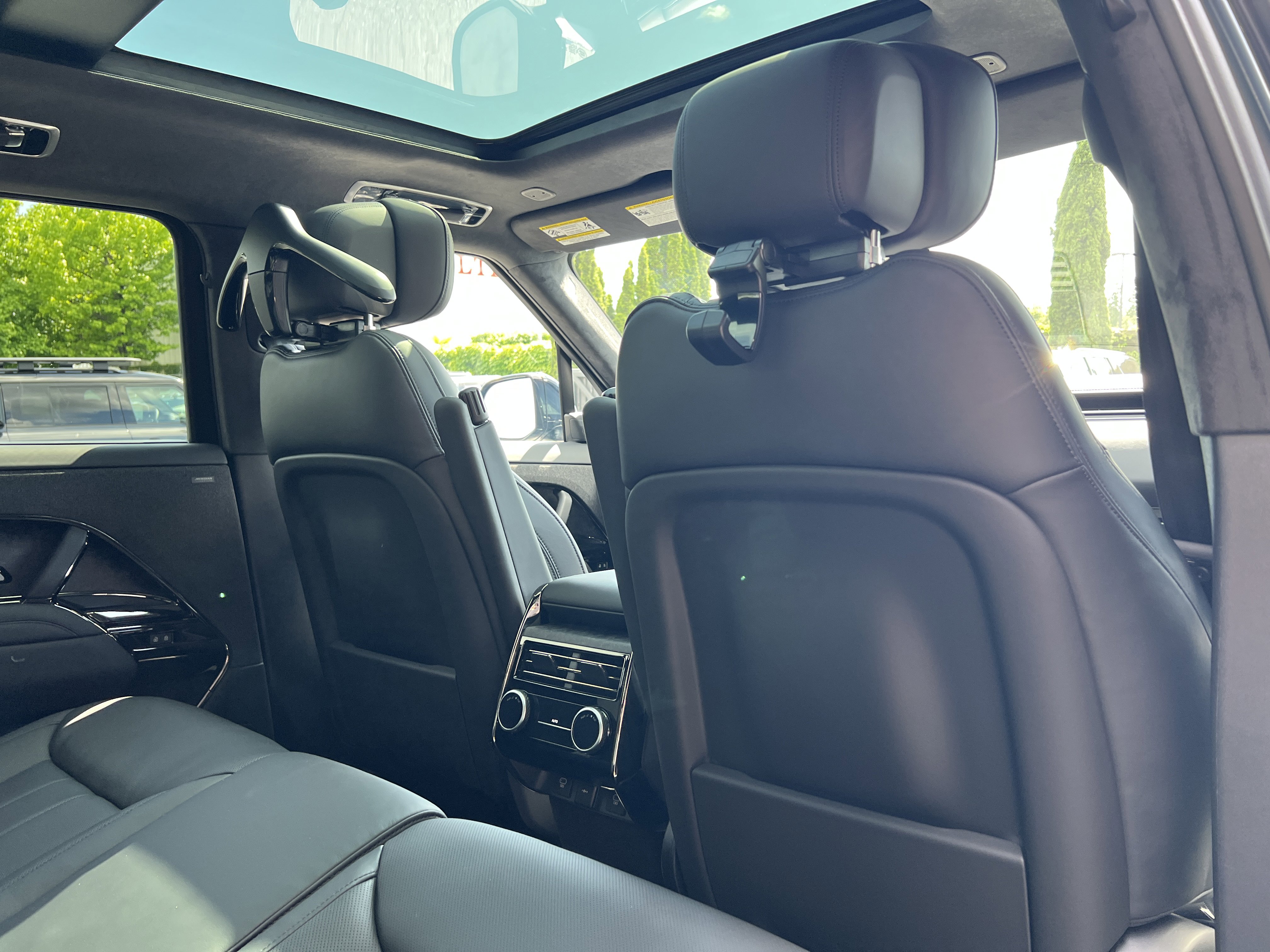 New 2025 Land Rover Range Rover Sport Autobiography image 14