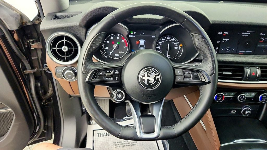 Used 2021 Alfa Romeo Stelvio Sprint w/ Cold Weather Package AWD/4WD image 14