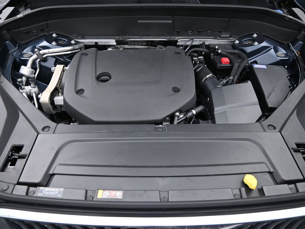 Certified 2023 Volvo XC90 B6 Plus w/ Protection Package Premier image 11