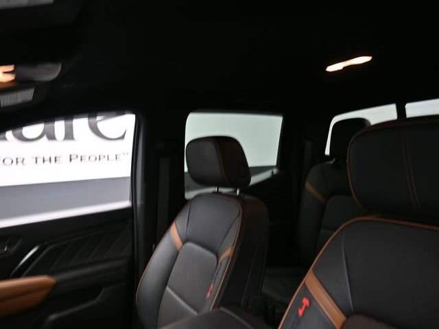 Used 2023 GMC Canyon AT4 w/ AT4 Premium Package image 17