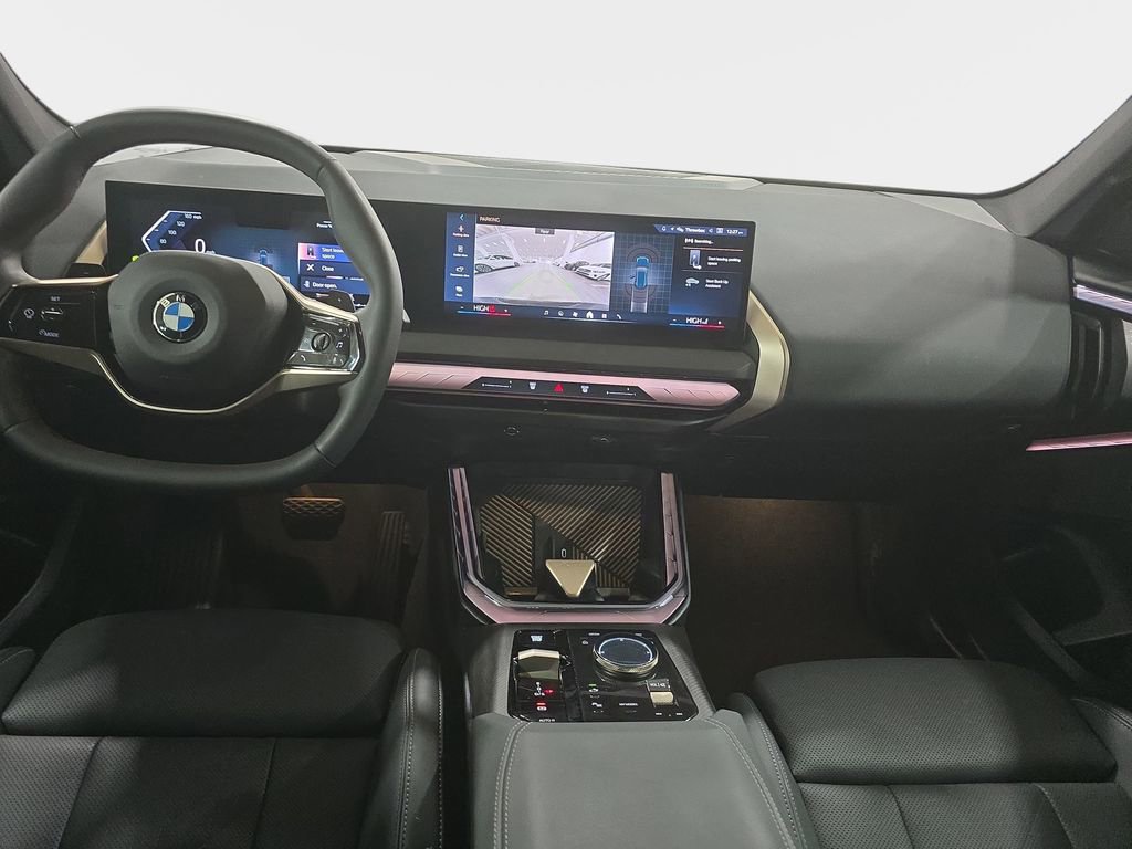Certified 2025 BMW X3 xDrive30i w/ M Sport Package image 9