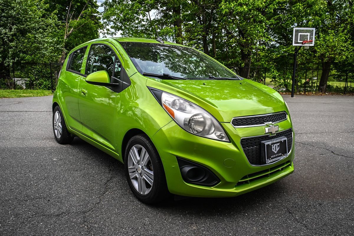 Used 2014 Chevrolet Spark LT FWD image 6