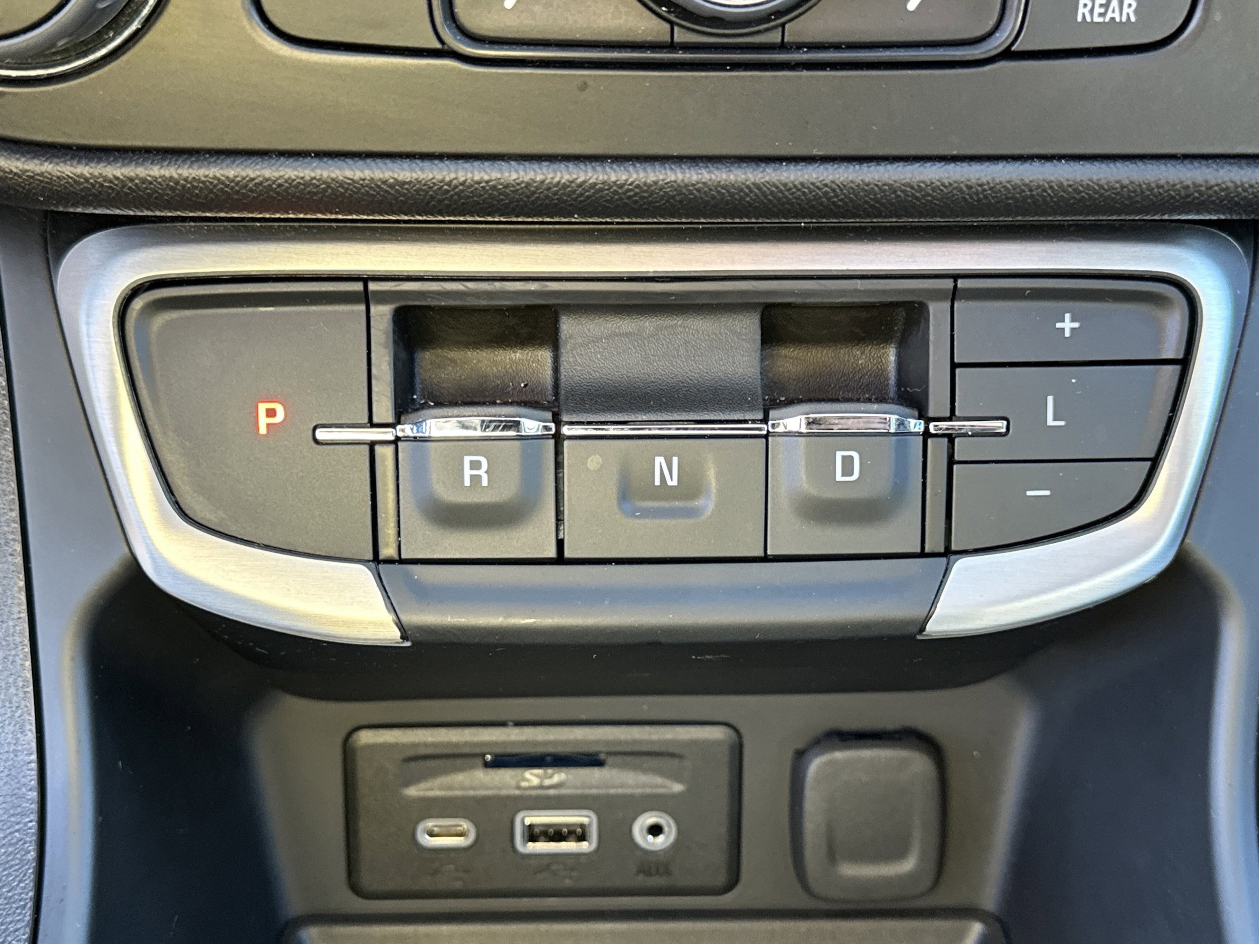 Used 2024 GMC Terrain SLT w/ Tech Package AWD/4WD image 30