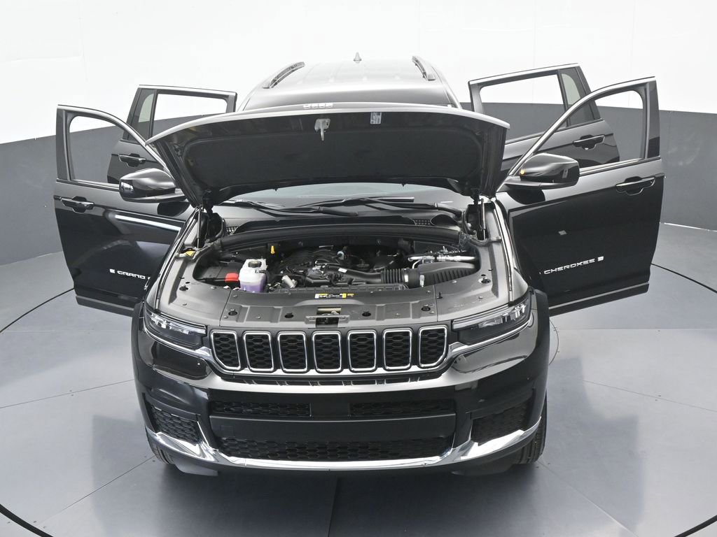 New 2026 Jeep Grand Cherokee L Laredo image 69