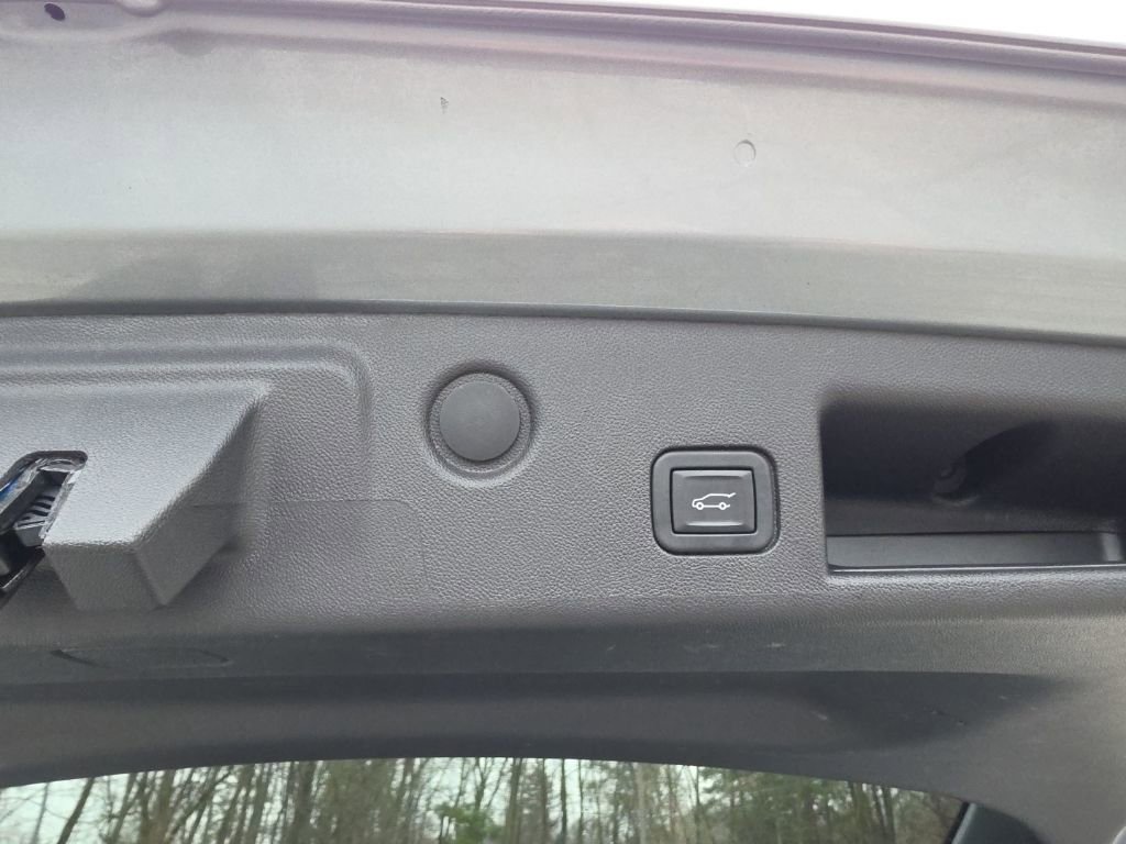 Certified 2024 Chevrolet Equinox LT image 32