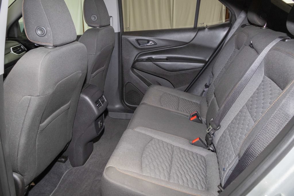 Used 2019 Chevrolet Equinox LT FWD image 11